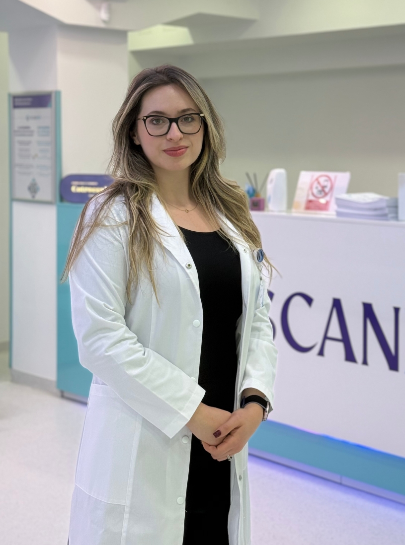 Dr. Andreea Ovezea